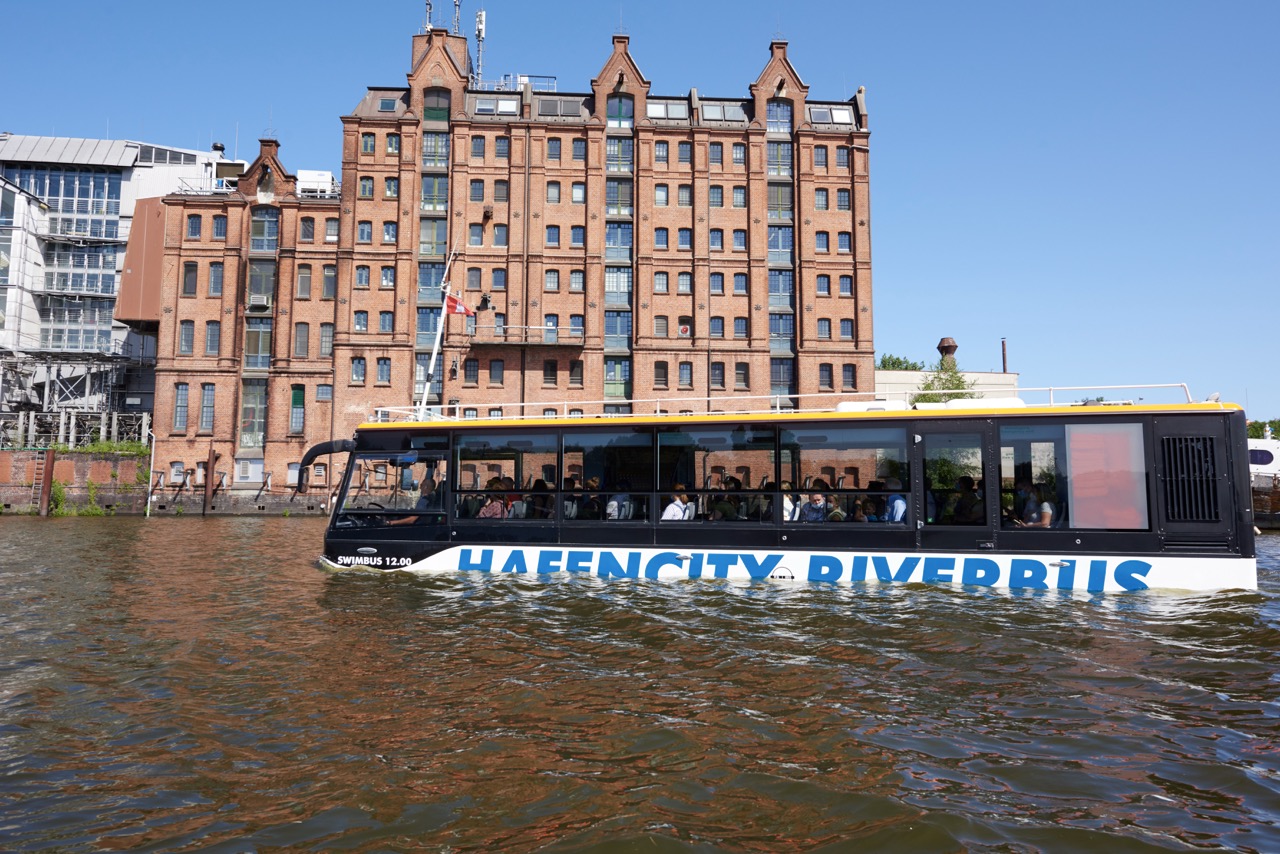 Die Hamburger Speicherstadt vom Wasser erleben